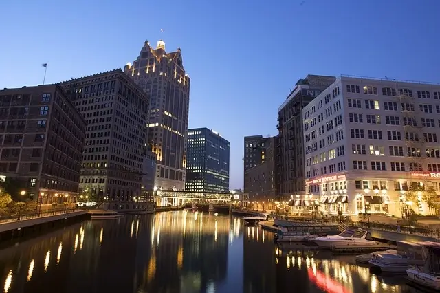 Business Hotels in Milwaukee