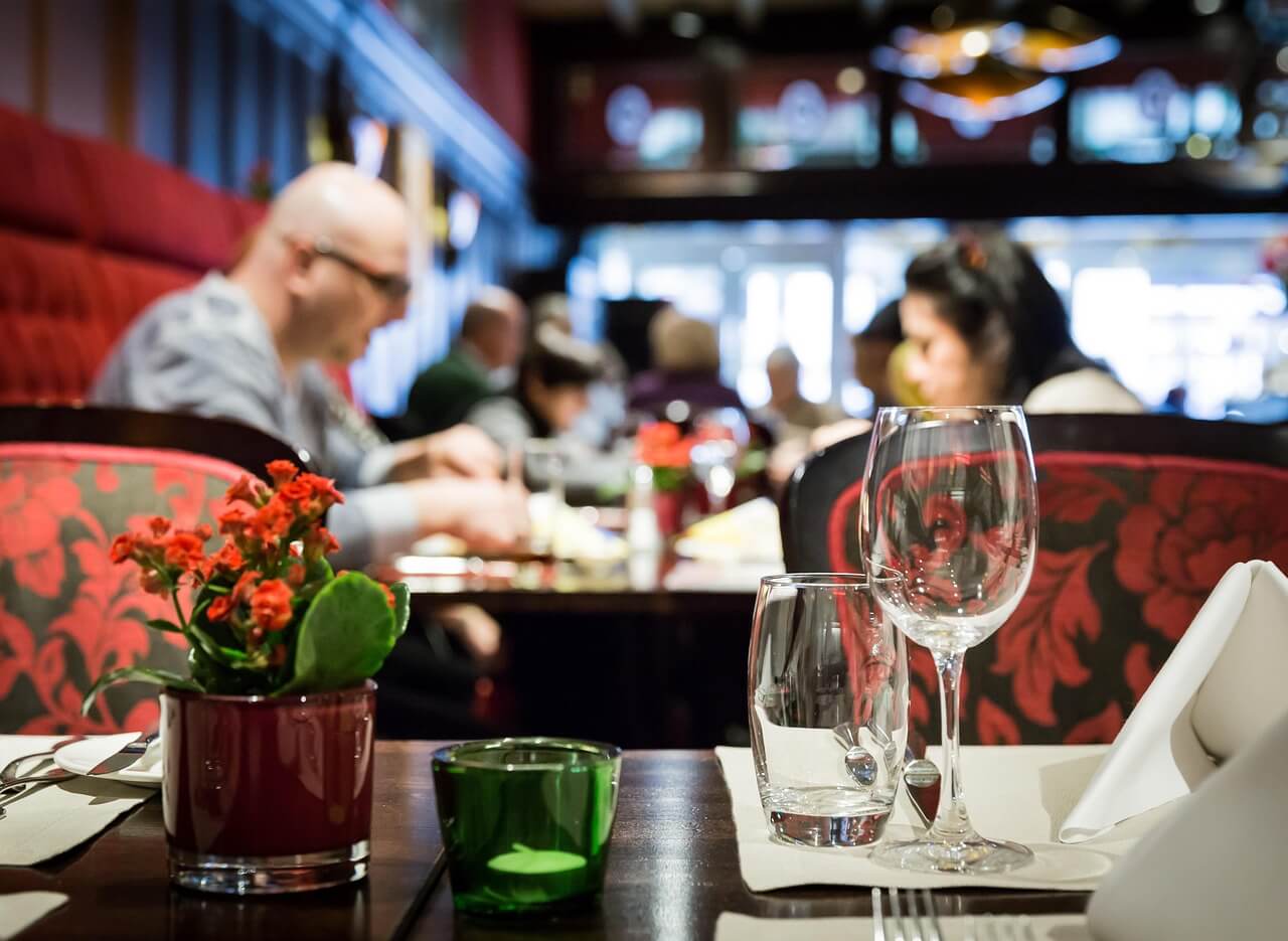 Hotels with On-Site Dining Options